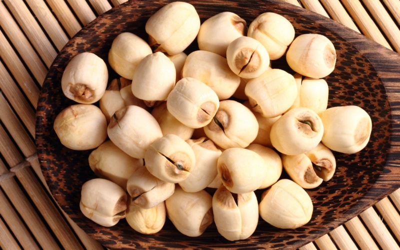 Hạt sen tươi, khô mua ở đâu, bao nhiêu tiền?