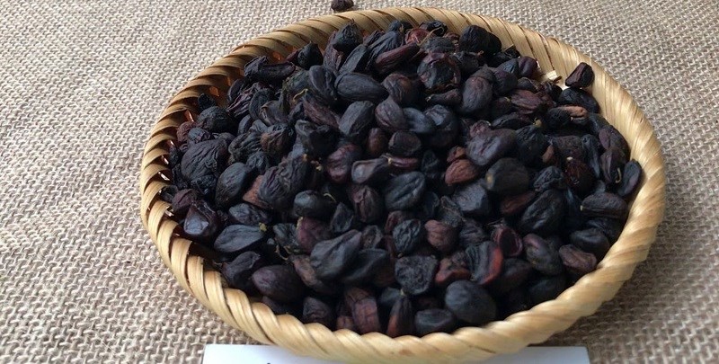 Giá hạt dổi bao nhiêu?