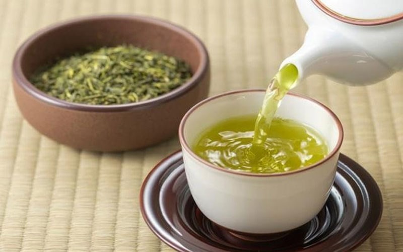 Cách pha trà lá ổi khô