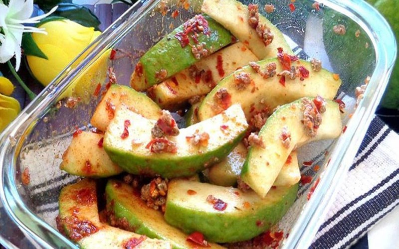 Ổi lắc xí muội