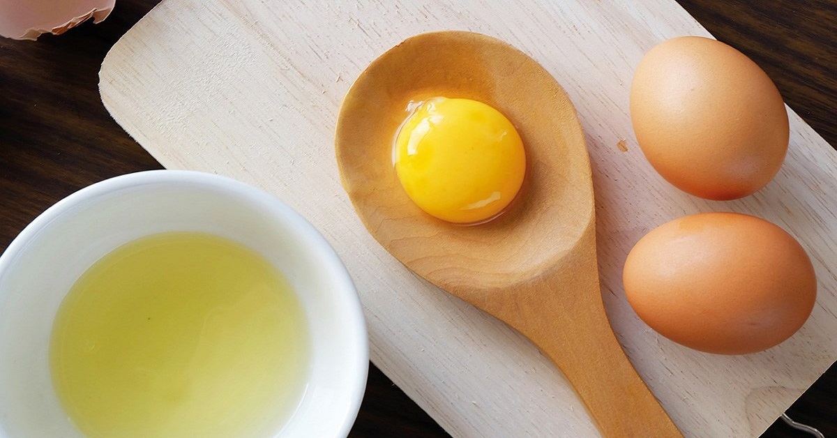 Sự nhau lòng trắng và lòng đỏ trứng