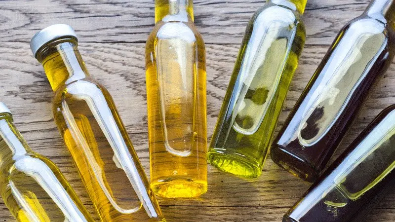 Dầu cây rum giá bao nhiêu?