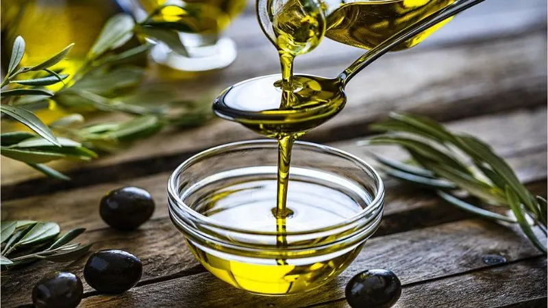 Lượng Calo có trong 1 muỗng dầu ăn