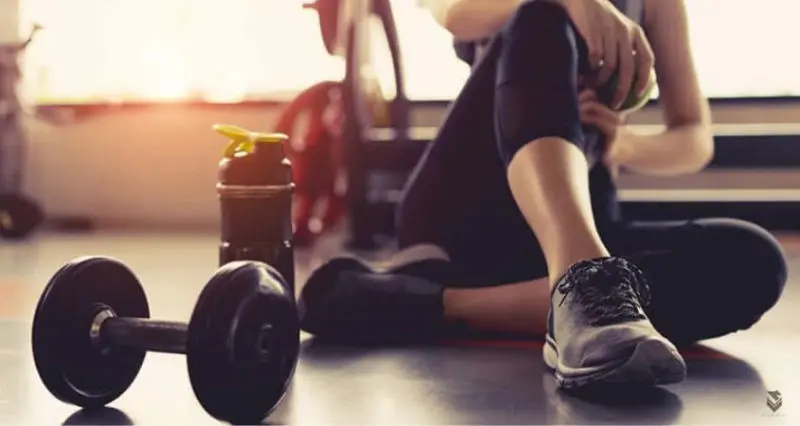 Bạn nên lựa chọn giày có chất liệu mềm mại