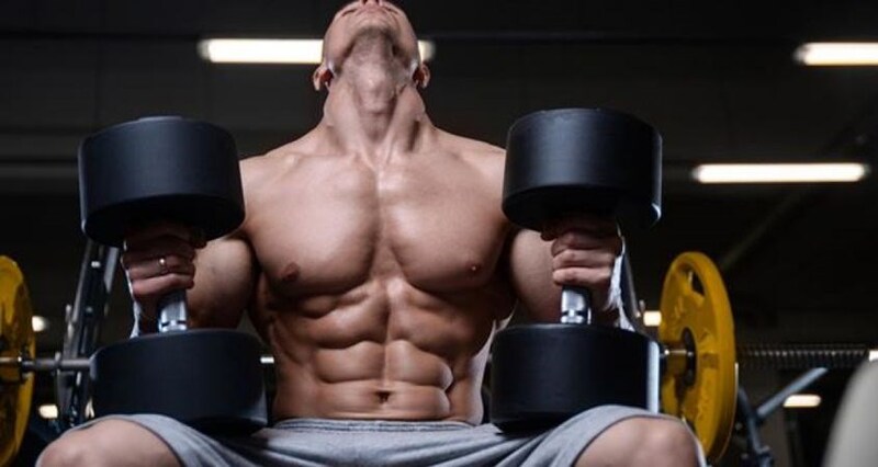 Tăng dần trọng lượng của tạ và thời gian luyện tập