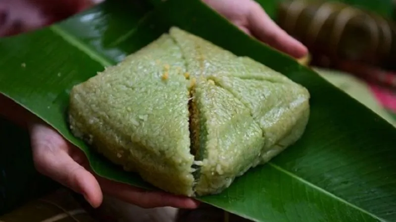 Hàm lượng calo trong bánh chưng chay chỉ từ khoảng 125 – 150 calo cho 1 miếng