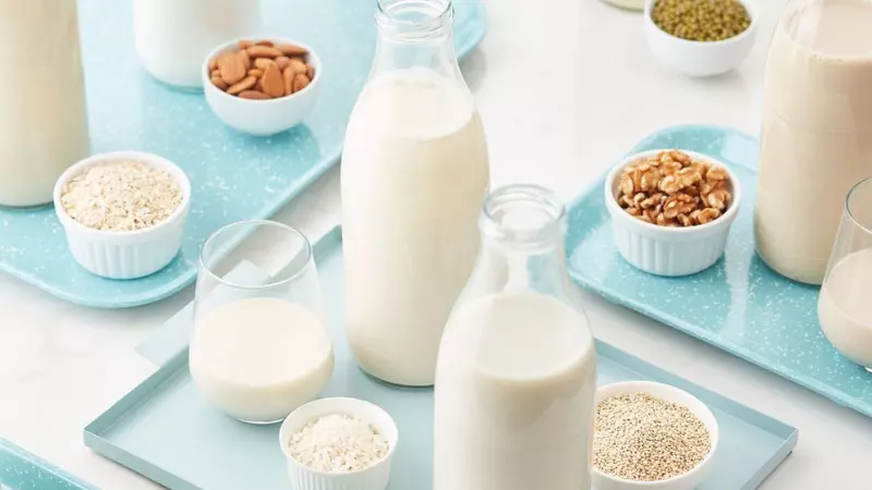 Nhiều người tỏ sự quan ngại về những tác động phụ khi uống nhiều sữa tươi