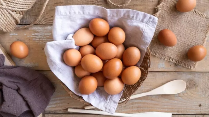 Bên chọn cách chế biến phù hợp và kiểm soát lượng trứng bạn tiêu thụ.